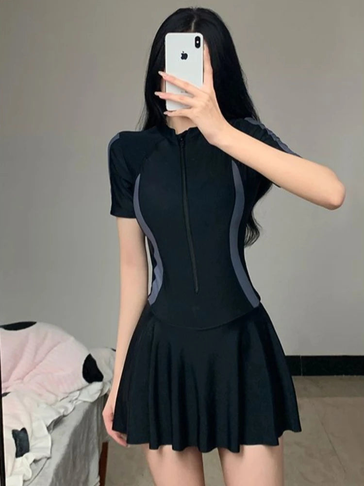 2026 New Women's Modest One Piece Swimsuit Skirted Tummy Control Swimwear Boyleg Sport Bathing Suit for Teen Girls SPA Beachwear